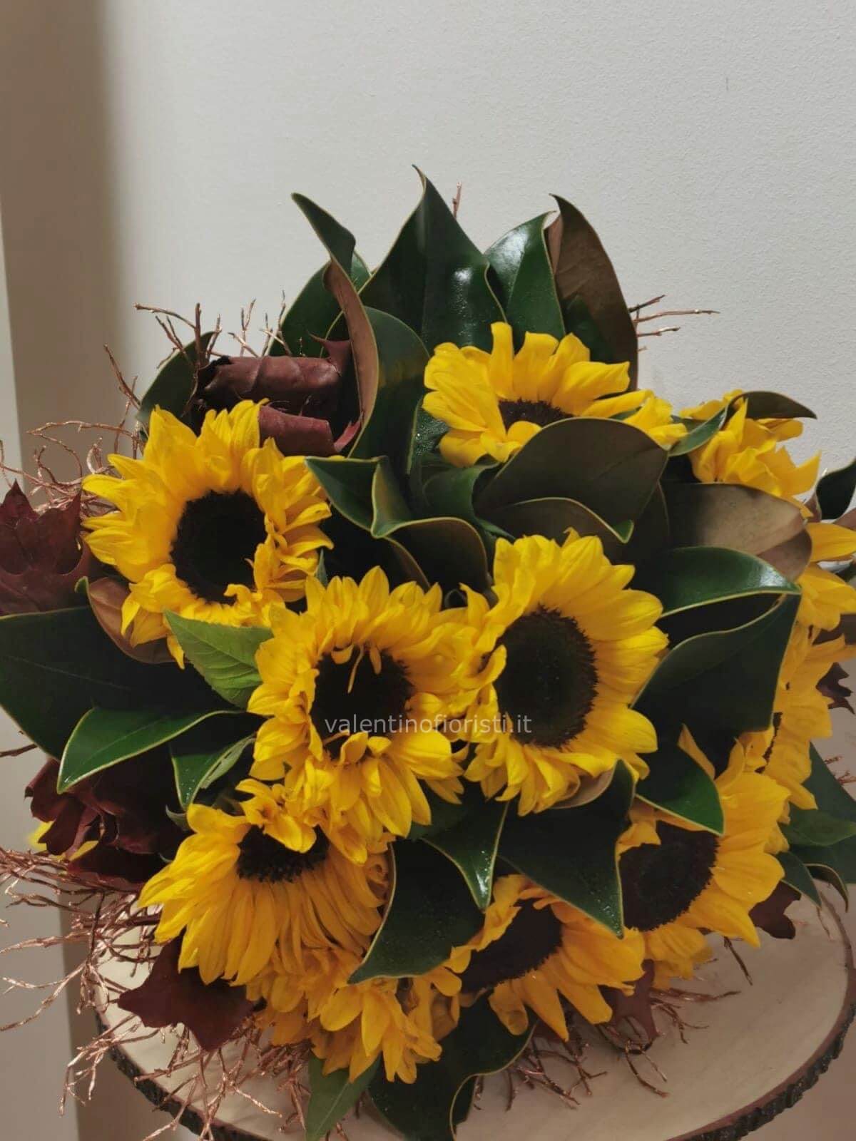 Bouquet Di Girasoli Artificiali Vickerman, 35,6 Cm, Con Foglie Grasse, Finto, Per Matrimoni O Casa